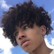 Devin Justus, 25 (Ngôi sao Instagram)