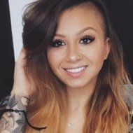 Dezyfilms, 29 (Instagram Star)