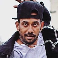Dharmesh Yelande, 41 (舞蹈家)