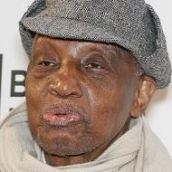 Dick Barnett (1936 - 2025) (籃球運動員)