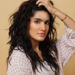 Didi Romero, 26 (YouTube Star)