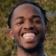 Dilo Silo, 32 (Instagram Star)