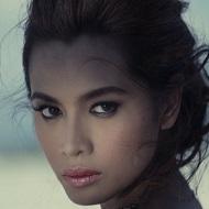 Divine Lee, 42 (模特)