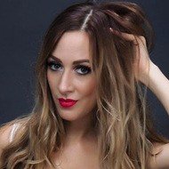 DJ Pasha Doll, 33 (唱片騎師)