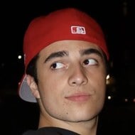 Dominic Angileri, 24 (Estrella de TikTok)