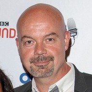 Dominic Byrne, 52 (电台主持人)