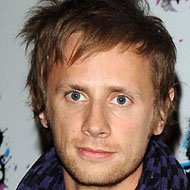 Dominic Howard, 46 (Le batteur)