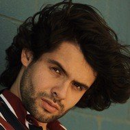 Donn Stewart, 32 (Attore di film)