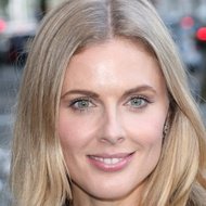 Donna Air, 44 (TV Actress)