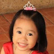 Donna Christa Serrano, 10 (YouTube明星)