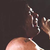 Donovan Melero, 36 (鼓手)