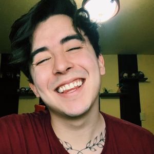 Donovan Morales, 27 (Chanteuse pop)