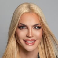 Dragana Dujovic, 41 (Model)