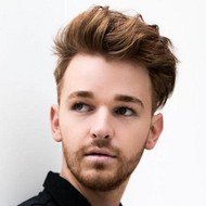 Drew Scott, 28 (YouTube明星)