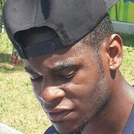 Duván Zapata, 34 (足球运动员)