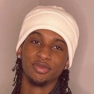 dvillesanta, 24 (TikTok明星)