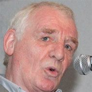 Eamon Dunphy, 80 (足球運動員)