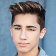 Easton Magliarditi, 19 (Dancer)