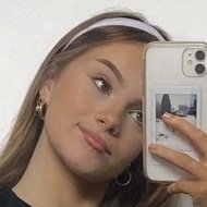 Eden Walsh, 21 (TikTok Star)