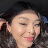 Edith Galvez, 29 (TikTok明星)