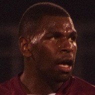 Edrick Lee, 33 (橄榄球运动员)