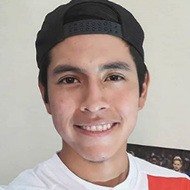 Edson Castro, 31 (YouTube明星)