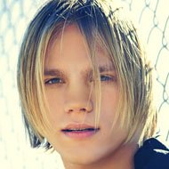 Eduard Romanyuta, 33 (Поп-певец)