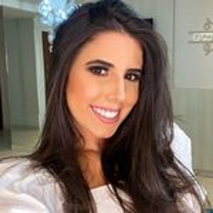 Eduarda Suassuna Leal, 25 (TikTok Star)