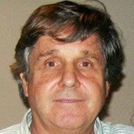 Eduardo Sierra, 74 (摇滚歌手)