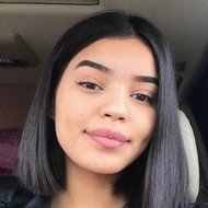 Ehlana Tab, 25 (Instagram明星)