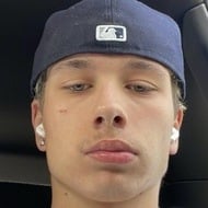 Ekidboy, 20 (TikTok明星)