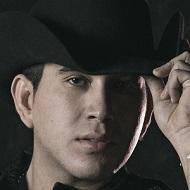 El Bebeto, 33 (世界音乐歌手)