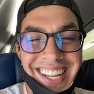 El Portu, 29 (YouTube Star)