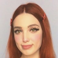 Eleonora Olivieri, 23 (YouTube明星)