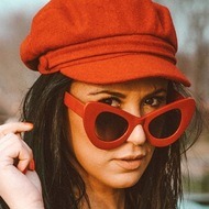 Eliane Fernandes, 41 (Instagram Star)