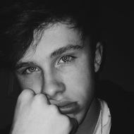 Elias Pauley, 25 (Instagram明星)