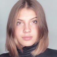 Elisa Annaandelisa, 22 (TikTok Star)