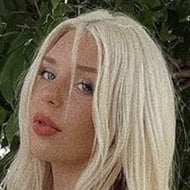 Elisabeth Marie, 25 (TikTok Star)