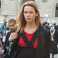 Elise Crombez, 43 (Model)