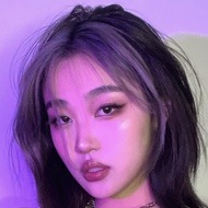 Elizabeth Wan, 21 (TikTok明星)
