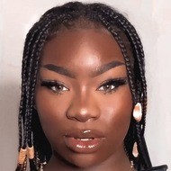 Elizabeth Wosho, 22 (TikTok明星)