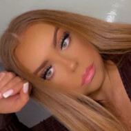 Ella Dixon, 24 (TikTok明星)