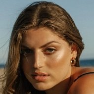 Ella Halikas, 28 (TikTok Star)