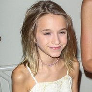 Ella Rae Wahlberg, 20 (Thành viên gia đình)
