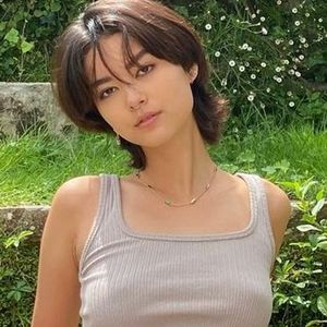 Elle Erasmus, 22 (模特)