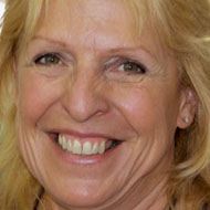 Ellen Hopkins, 68 (junger erwachsener Autor)