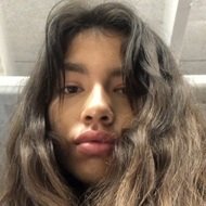 Ellie Hiyar, 21 (Instagram明星)