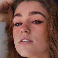 Ellie Price, 23 (TikToker)