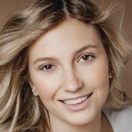 Ellie Vandeel, 23 (TikTok明星)