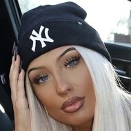 Ellie Waters, 26 (TikTok Star)